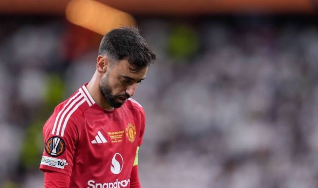 红魔超市开张！曝曼联愿听取所有球员报价，队长太子钱到位就能卖