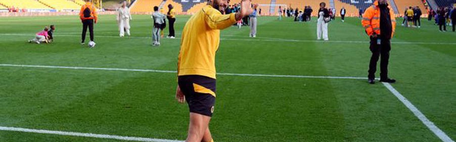 曼联6250万签库尼亚分期细节曝光！卖拉什福德受阻，其要踢欧冠不降薪